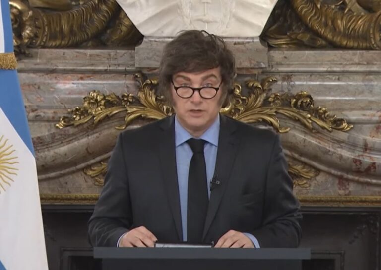 Javier Milei prepara la cadena nacional: los detalles del mensaje sobre la reforma del Banco Central