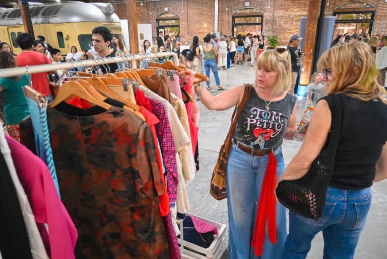 Feria Circular: Paraná impulsa el consumo responsable y la moda sostenible