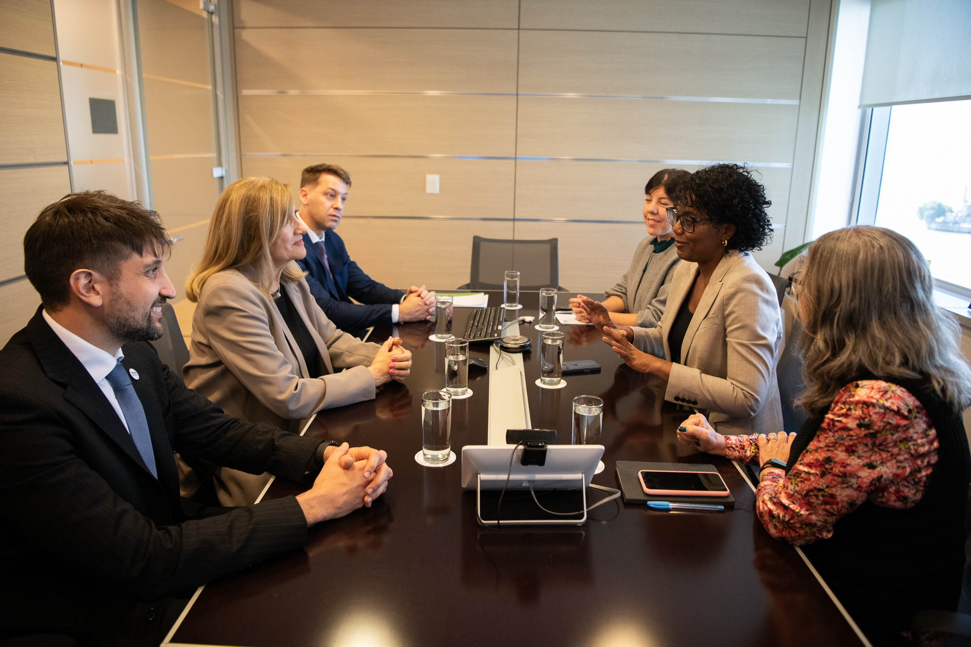 Rosario Romero presentó ante el Banco de Desarrollo de América Latina y el Caribe proyectos estratégicos para Paraná