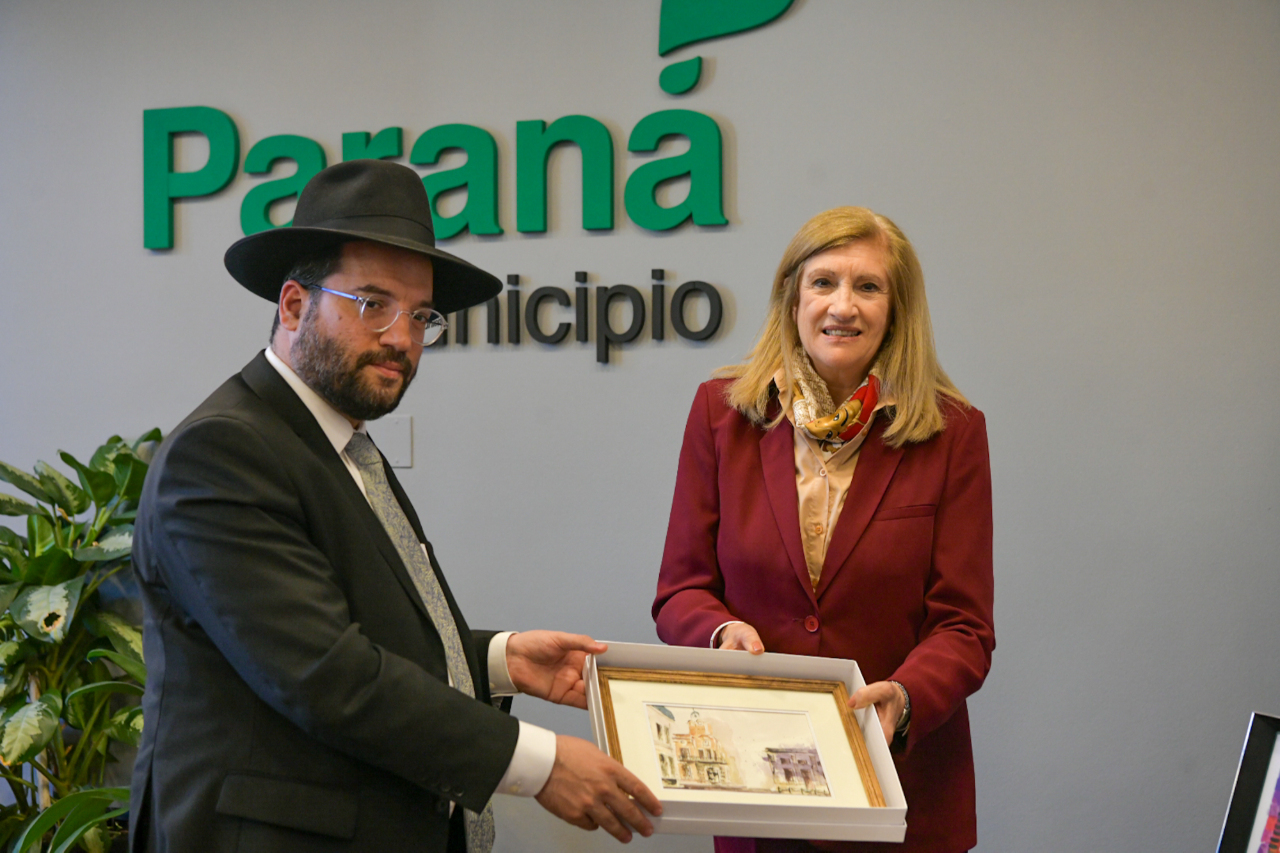 Rosario Romero recibió al Gran Rabino de AMIA