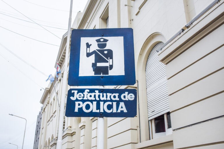 El Ministerio de Seguridad y Justicia ratifica su compromiso con la regularización del sistema de adicionales policiales
