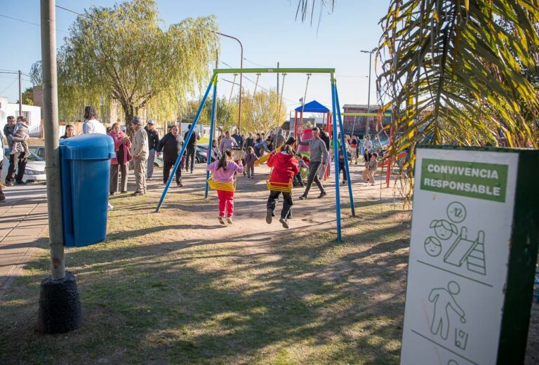 El Municipio renovó integralmente la Plaza de los Olivos