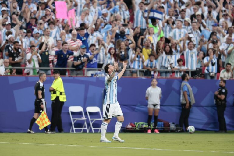 Con una actuación estelar de Messi, Argentina goleó a Argelia en su debut en el Mundial 2026