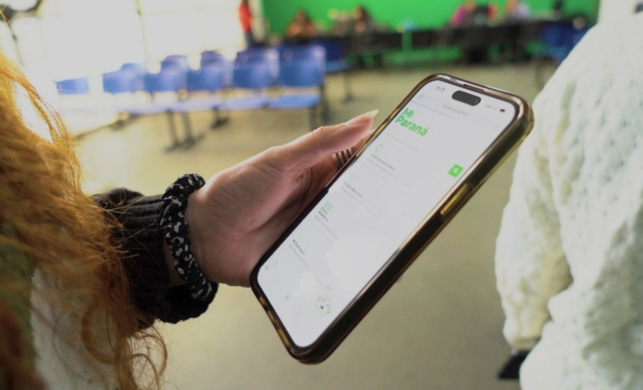 Uno de cada dos paranaenses utiliza Mi Paraná para trámites y gestiones de servicios municipales