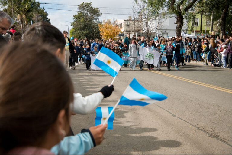 Boleto gratuito para estudiantes que participen de la promesa de lealtad a la bandera