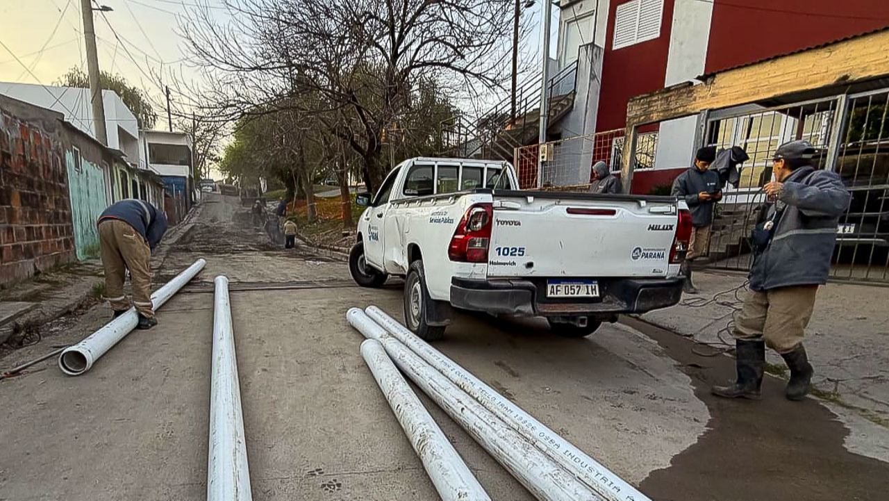 Paraná avanza con obras de saneamiento e infraestructura en barrio Maccarone