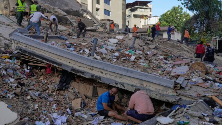 Sube a 1719 el número de muertos por los sismos en Venezuela y ya son más de 5000 los heridos
