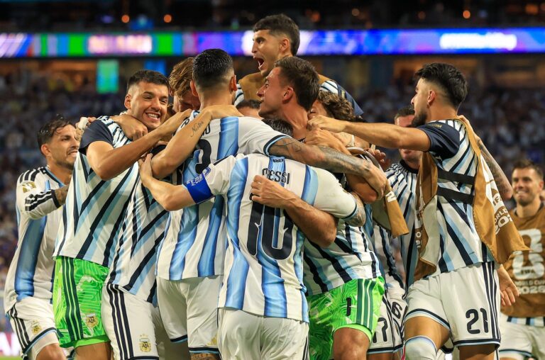 La Selección argentina se enfrenta con Egipto, por un lugar en los cuartos de final del Mundial 2026