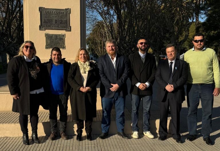 Presencia institucional en los festejos por el Día de la Independencia junto a intendentes de Gualeguay y Rosario del Tala