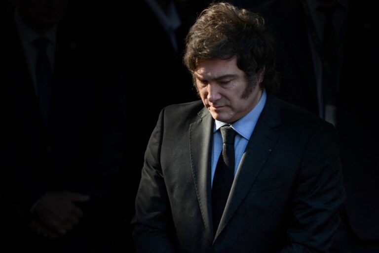 Javier Milei llegó a Perú: participará de la asunción de Keiko Fujimori