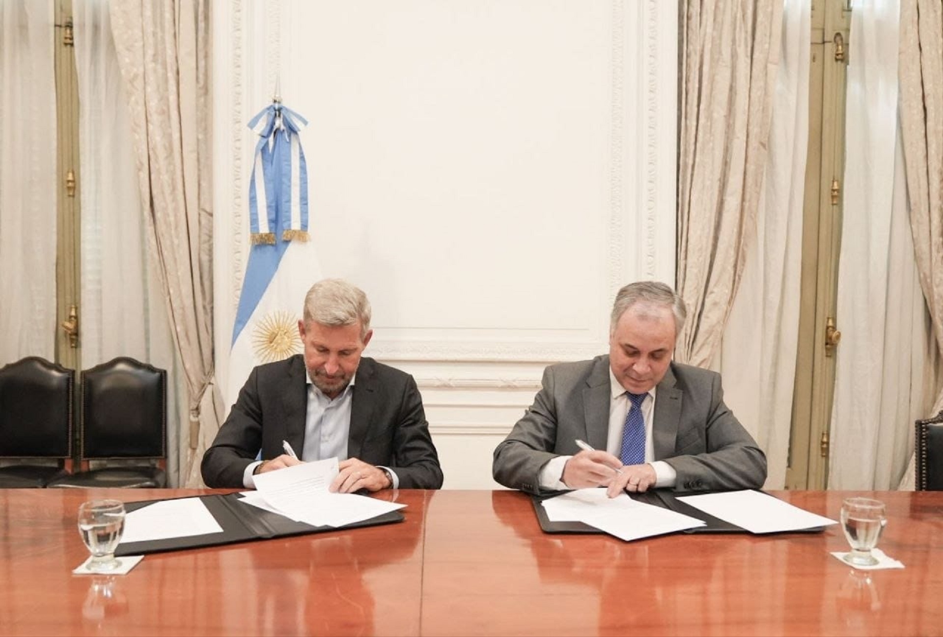 Entre Ríos firmó un acuerdo histórico con la Nación: ANSES transferirá 120.000 millones para compensar parte del déficit previsional
