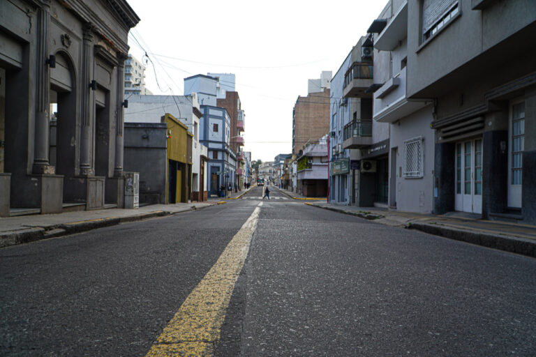 Calle a calle: Comenzaron los trabajos en calle Córdoba entre Urquiza y 25 de Junio