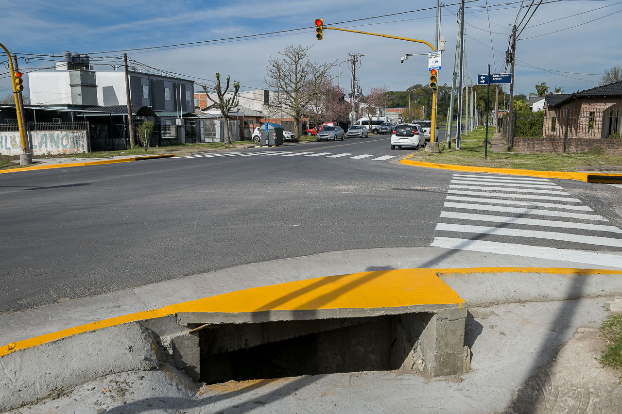 La intendenta Romero recorrió las obras finalizadas en calle Gobernador Manuel Crespo