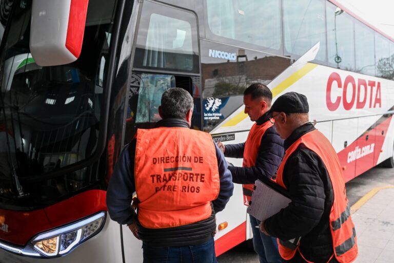 La provincia incorporó cinco nuevos trámites digitales para el transporte público en la plataforma Mi Entre Ríos