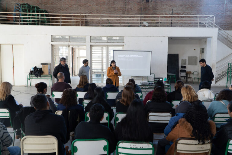 El Municipio se anticipa y trabaja barrio por barrio ante un escenario climático complejo