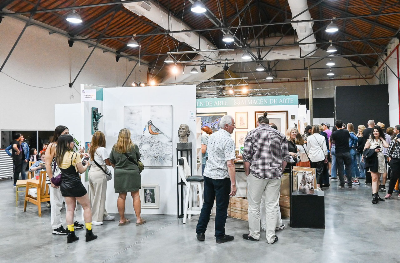 Feria de Arte Paraná: tres jornadas de exposiciones, recorridos y encuentros con artistas