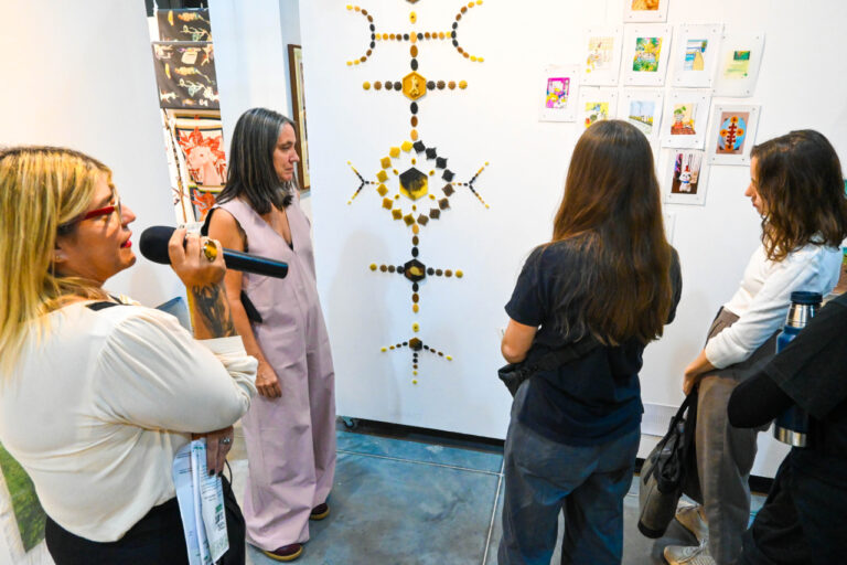 El Municipio y la Escuela de Artes Visuales realizarán recorridos guiados en la Feria de Arte Paraná
