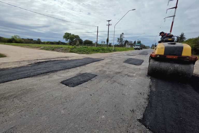 El Municipio intensifica la recuperación vial en distintos puntos de Paraná