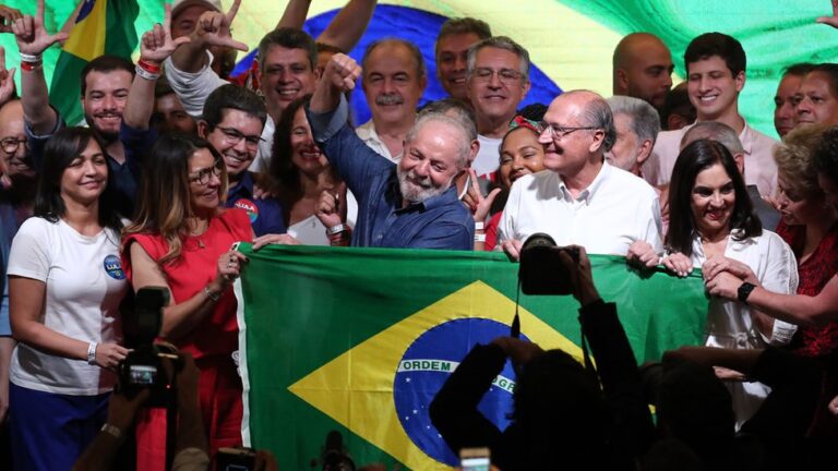 Lula derrotó a Bolsonaro en el balotaje y consiguió su cuarto mandato como presidente de Brasil
