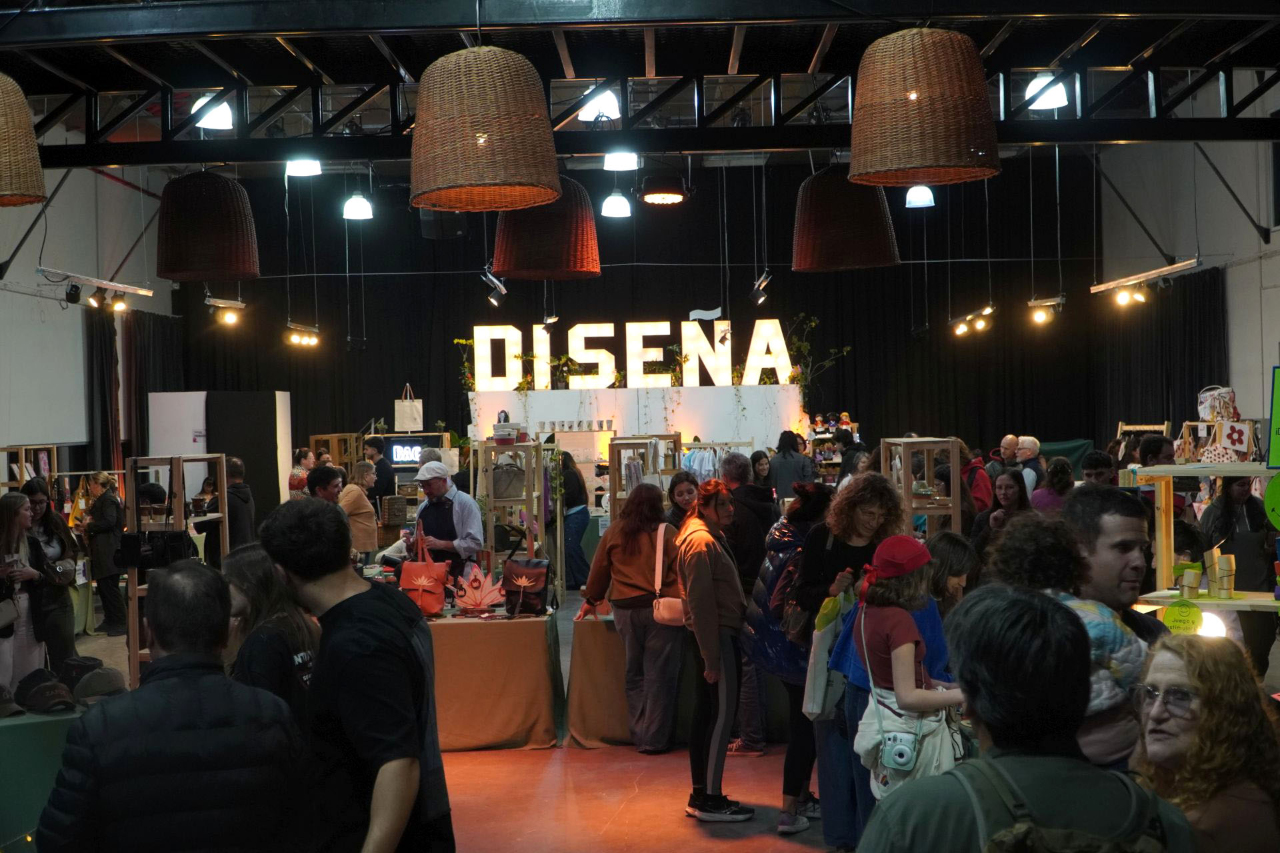 Diseña Paraná abrió sus puertas con diseño local y una gran convocatoria en la Sala Mayo