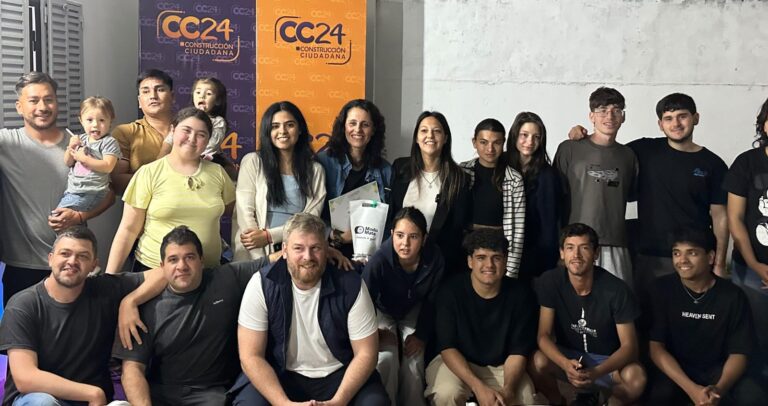 La salud mental estuvo en el centro de una jornada de la Juventud Vecinalista CC24