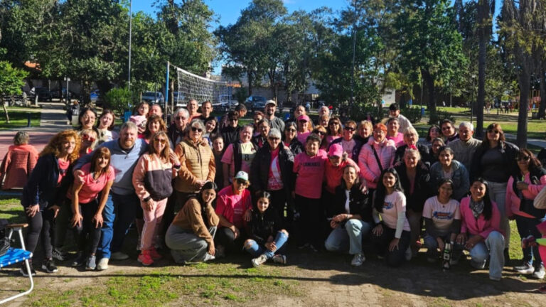 Mes Rosa: realizaron una jornada de concientización y prevención del cáncer de mama en Paraná