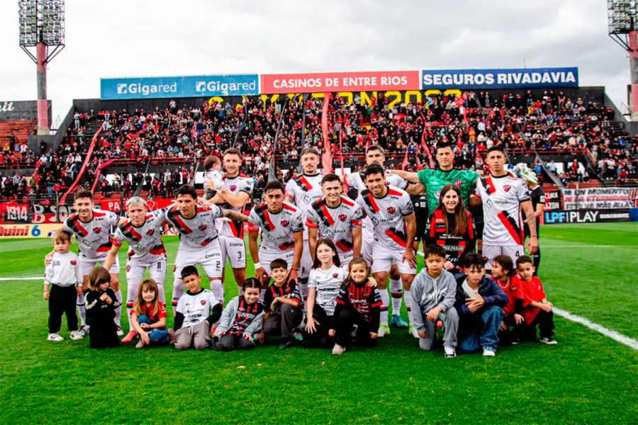 Patronato venció 2 a 0 a Güemes en el Grella, se alejó del descenso y condenó a su rival al Federal A
