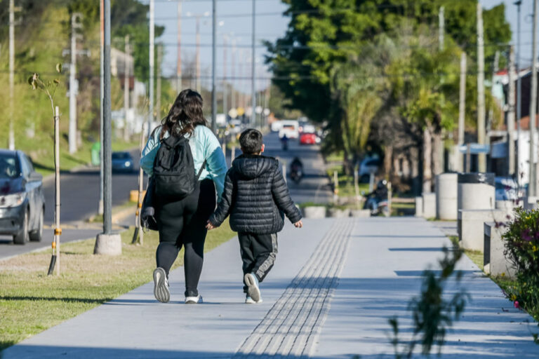 Paraná: el Municipio realizó 190 intimaciones por veredas en mal estado y el 70% ya fue regularizado