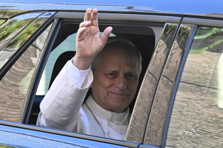 El Vaticano confirmó que el papa León XIV tiene cáncer de pulmón y fue operado con éxito