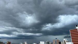 Nuevo alerta amarillo por tormentas en Entre Ríos: prevén granizo y ráfagas de hasta 90 km/h